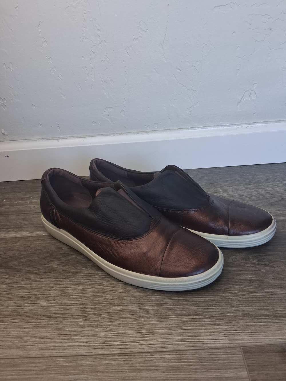 ECCO Soft 7 Slip-On Sneakers Women's US 10 Brown Leather Comfort Casual Shoe - Picture 1 of 11